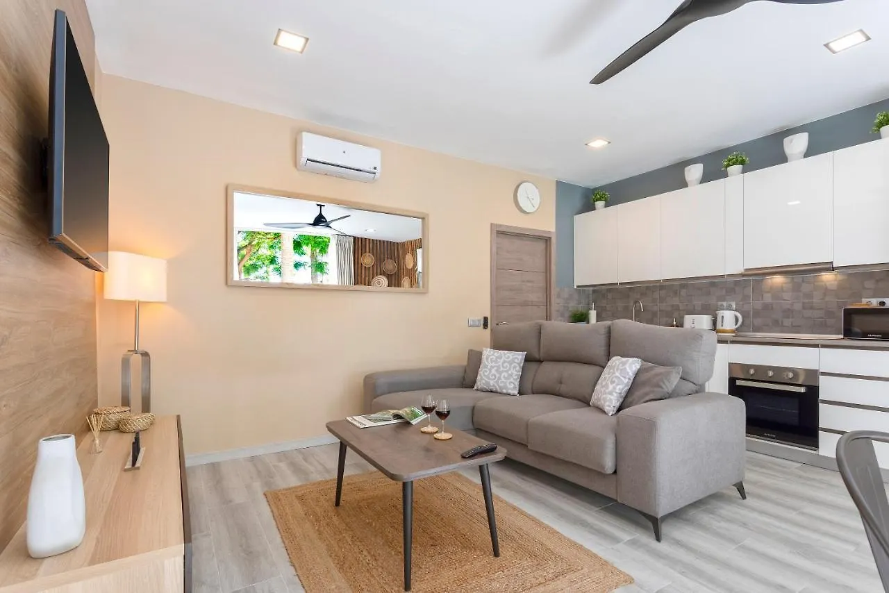 Apartment Coqueto Apartamento Junto A La Playa By Rent Me Torremolinos
